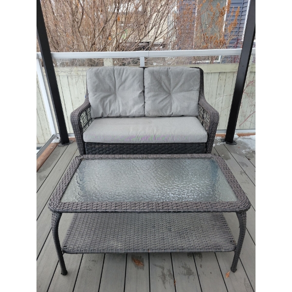 2 Piece Wicker Patio Furniture - Love Seat w/ Tea Table 