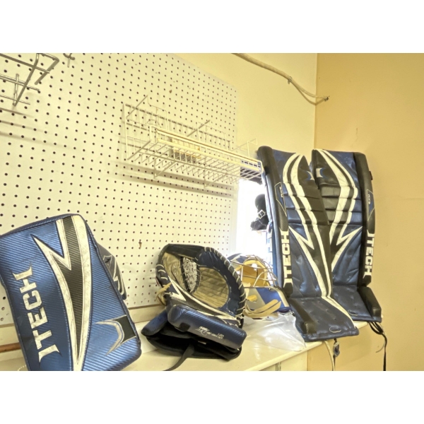 Goalie Pads ITECH With Blocker/Catcher And Helmet, Included Is A CCM Premium Goalie Stick 