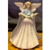 Image 1 : LLADRO Porcelain 'Angelic Navidad' 8T Tree Topper