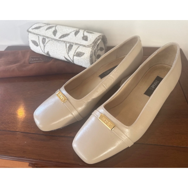 Salvatore Ferragamo Embossed Leather Pumps (7.5) w/ Beadwork Clutch Bag 