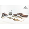 Image 1 : Collection Of Antique And Vintage Decorative 
