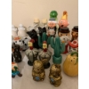Image 11 : 50+ Vintage Unique Salt and Pepper Shakers in Various Designs