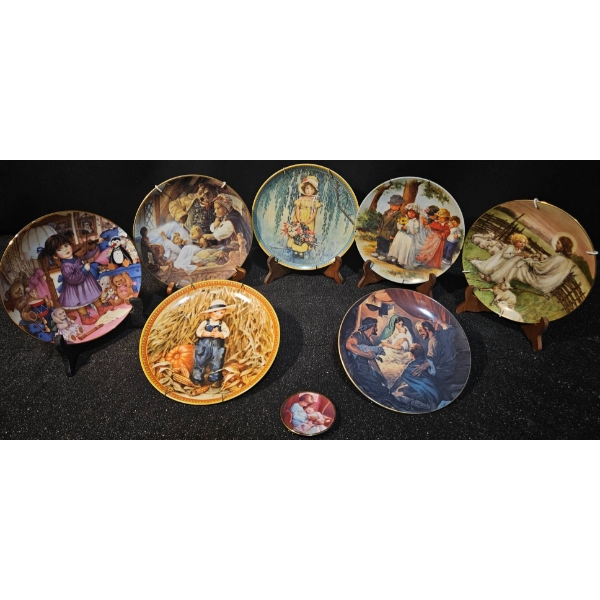 Collector Plates with Certificates of Authenticity