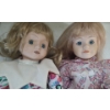 Image 3 : Pair of Porcelain Dolls in Floral Dresses 15 T 