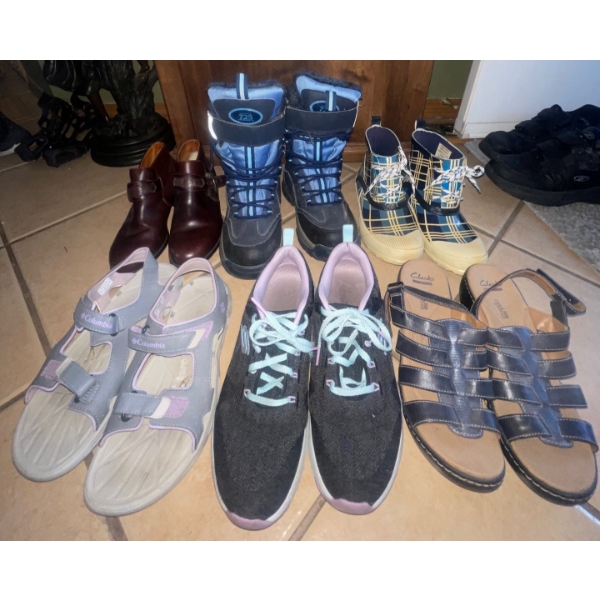  Plaid Rain Boots, 725 Original Winter Boots, Leather Boots & Sandals w/Sketcher Runners