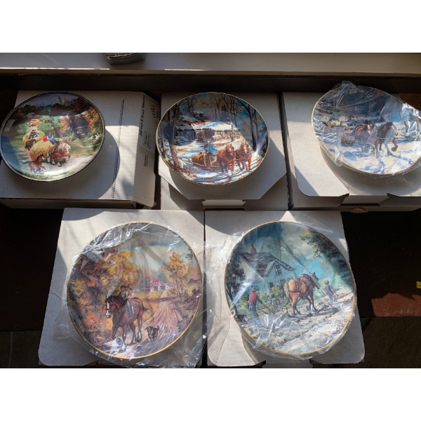 Decorative Plates Collection 