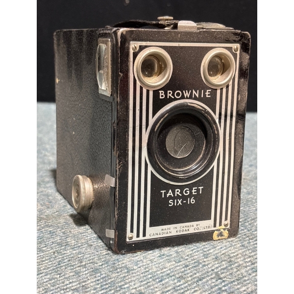 Kodak Brownie Target Six-16 Box Camera