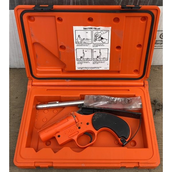 Outdoor Equipment and Game Lot – Primus, Tonka, Coleman, Bocce Set