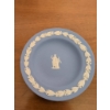 Image 10 : Wedgwood Blue Jasperware Smoker Collection