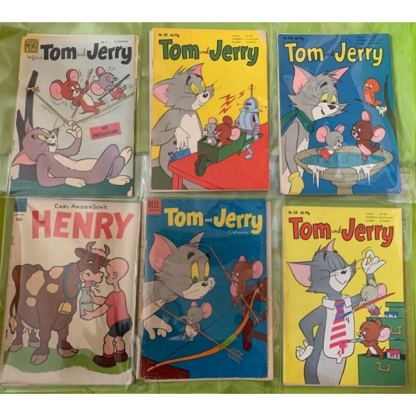 Vintage Comic Collection - Tom & Jerry & More 12 Count