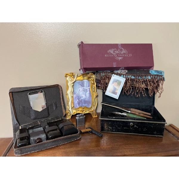Men’s grooming, kit victorian, trading Company, scarf, vintage tin case and a Peepshow picture and t