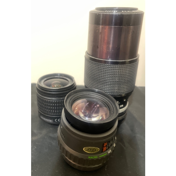 NIKON 255522 1:4.5 80-200mm & Pentax 1:4-5.6 35-106 & Nikon AF-P DX 18-55mm