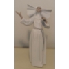 Image 1 : LLADRO Porcelain Sister Nun Preaching In White Robe 9T