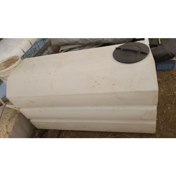 Marmit Plastic Utility Tank. 21 w, 47 l, 27 h, 