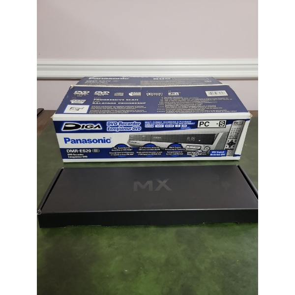 New In Box -Panasonic DVD Player Mo.DMR-ES20 w/ Logitech MX Wireless Key Board