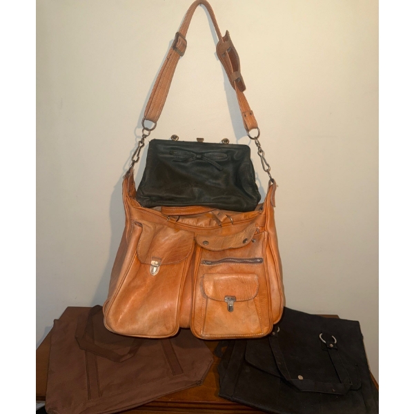 Vintage Ladies Handbags - Noir Clutch Genuine Leather & more