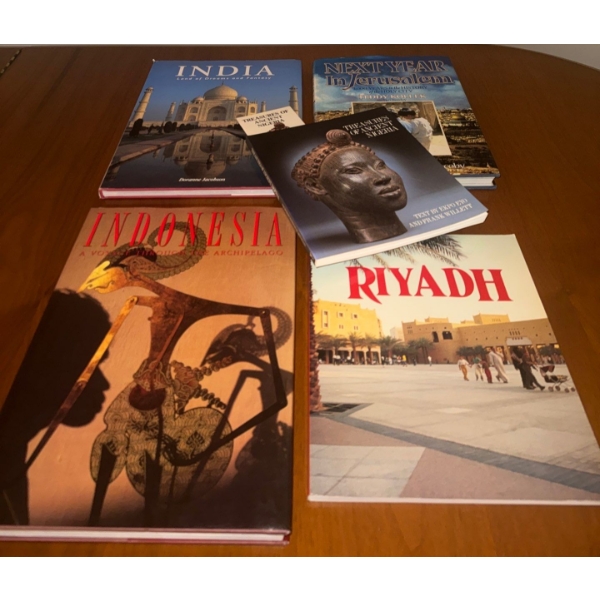 Coffee Table Books Or Travel Guides Featuring Global Location & Culture 