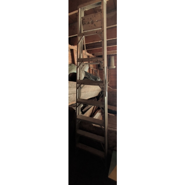 8' Aluminum A Frame Ladder 