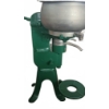 Image 2 : Renfrew Model K Butter Churner with Two Pots and Accessories