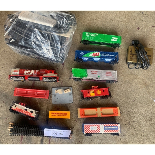 Silver Streak, Santa Fe, Ralston Purina, Burlington, All Door, Union Pacific, CN Locomotives 