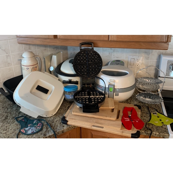 Kitchen Appliance Collection - T-Fal Fryer Waffle Iron & More