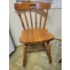 Image 2 : Vintage Dining Table w/ 4 Spindle Chairs 36x36x33