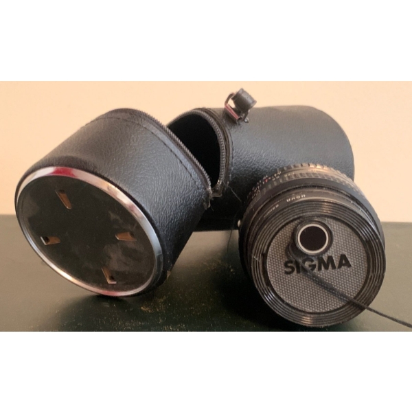 Sigma HOYA 52mm Lens w/ case 