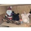 Image 2 : Plush Toys, Figurines, and Novelty Items