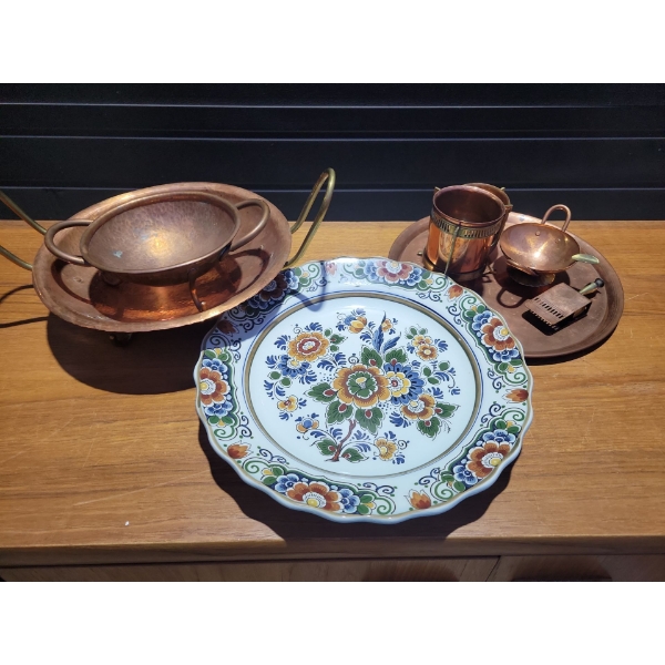 Vintage Copper Craft Serving Ware w/ Hand Painted Royal Delpht Porcelain Plate
