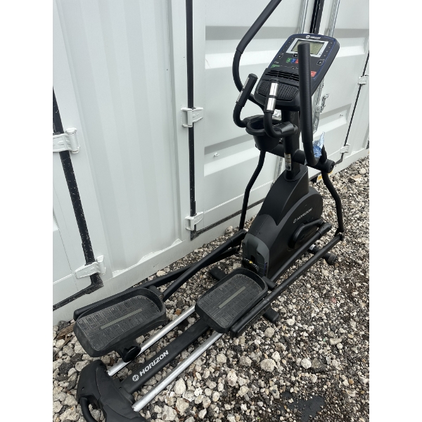 Horizon CE8.8 Elliptical Trainer with FLATellipse Stride Motion