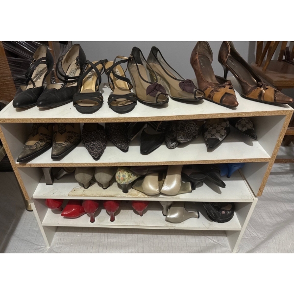 Shelf Full of Mystery Women's Shoes, Various Sizes ~6-10