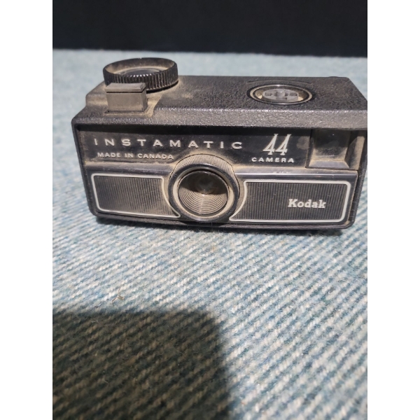 Kodak Instamatic 44 Camera