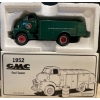 Image 1 : 1952 GMC Fuel Tanker 1/34 Scale 