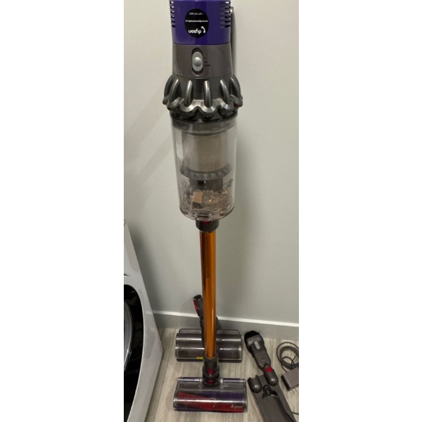 DYSON V10 Cordless Stick Vacuum w/ Wall Charger & Accessories 
