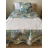 Image 1 : Complete Twin Bed Set with Painted Headboard and Quilted Spread