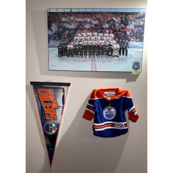 NHL Hockey's Edmonton Oilers Mini Jersey, Flag & 25 year Mounted Photo  29x16"t