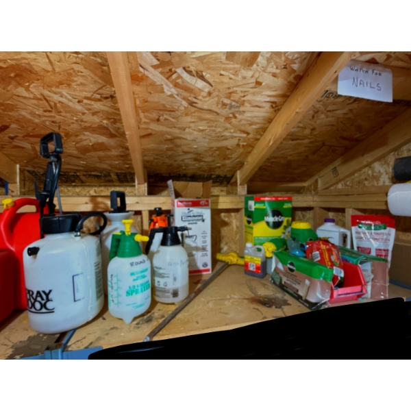 Gardener's Collection Incl. Sprayers, Fertilizer, Weed Control and More 