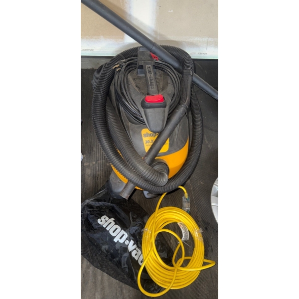 Shopvac Wet/Dry Canister Vacuum w/ 8 gallon Capacity 