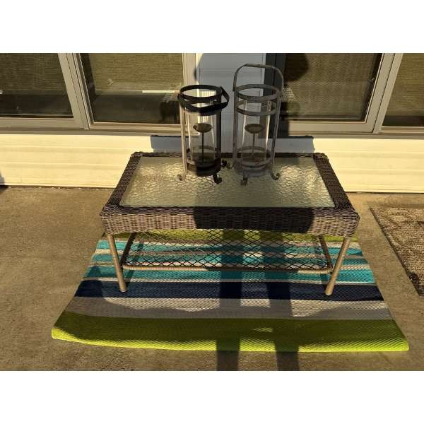Rattan Outdoor Lounge Table w/ Farmhouse Lanterns & Outdoor Rug