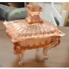 Image 8 : Giuseppi Armani Porcelain Figurines and Pink Depression Glass Collection
