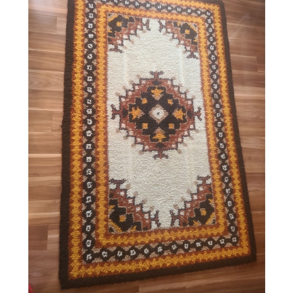 Vintage Harvest Gold, Rust & Brown Rectangual Area Rug 45 w 74 l
