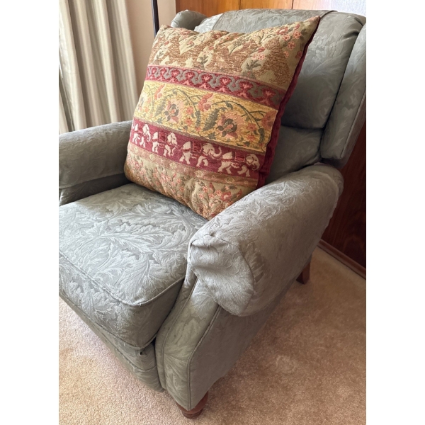 Textile Moss Reclining Chair w/ Cushion - 38W, 38D, 40T 