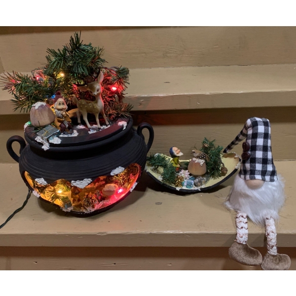 Cauldron With Secret Village 13 T, also Includes Shelf Gnome 