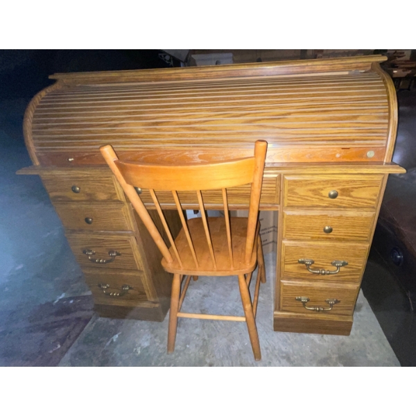 Vintage Oak Roll Top desk w/ Chair 49x19x44