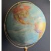 Image 2 : Replogle World Nation Series Floor Globe 10" Diameter Base, 30 T 