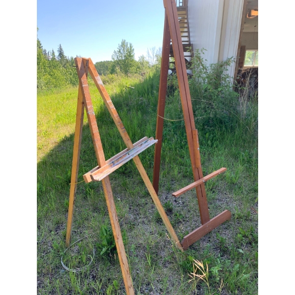 Easels