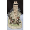 Image 4 : January British Traditions 'Burn's Reading Room' Hand Carving