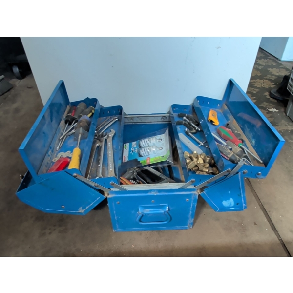 Metal "Beach" Multi Tiered Tool Box w/ Contents 