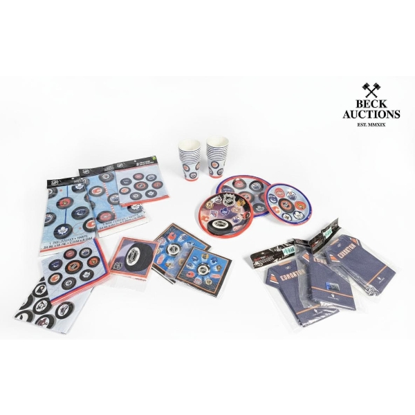  NHL Edmonton Oilers Party Supplies.  The Collection Includes Paper Plates, Cups, And Napkins.....