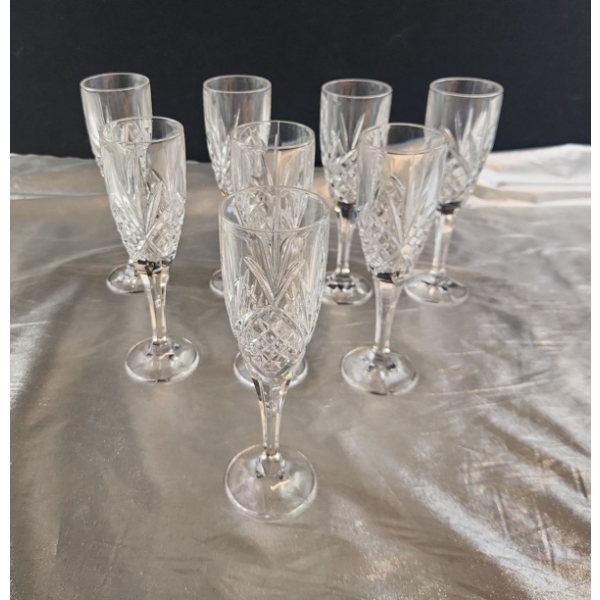 Set of 8 Vintage Godinger Champagne Flutes in Dublin Pattern